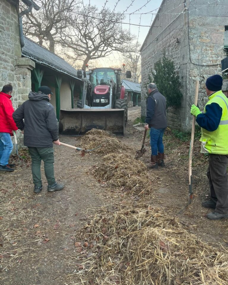 communs d&#039;abord,marché de Noel,marché de noel ploemeur,marché de noël ploemeur 2025