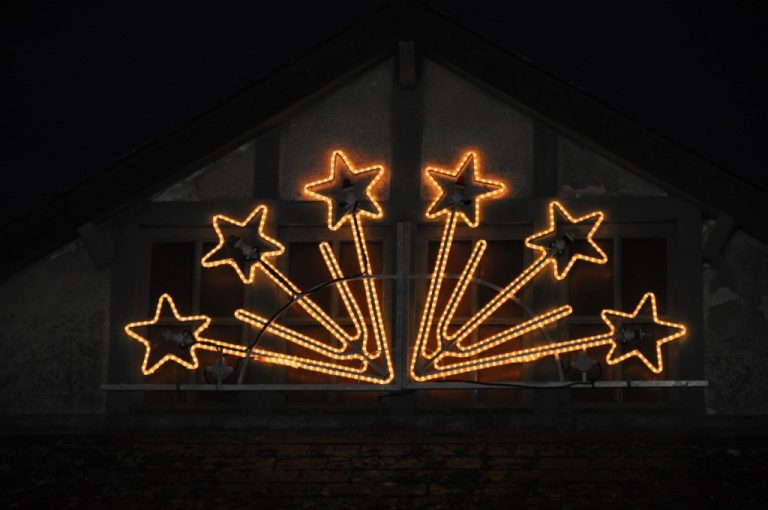 etoile-marche-de-noel-Ploemeur